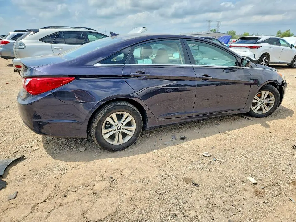 2011 HYUNDAI SONATA GLS  