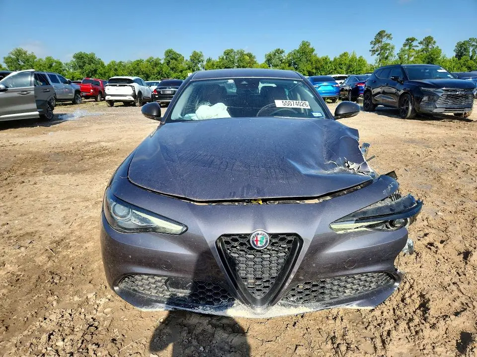 2020 ALFA ROMEO GIULIA   