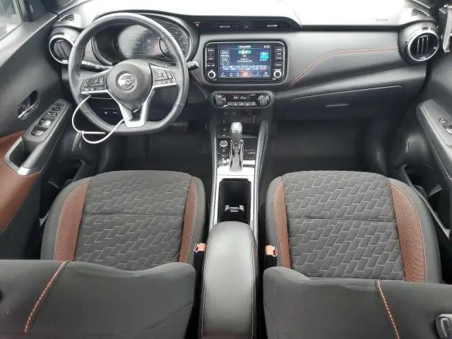 2021 NISSAN KICKS SR  