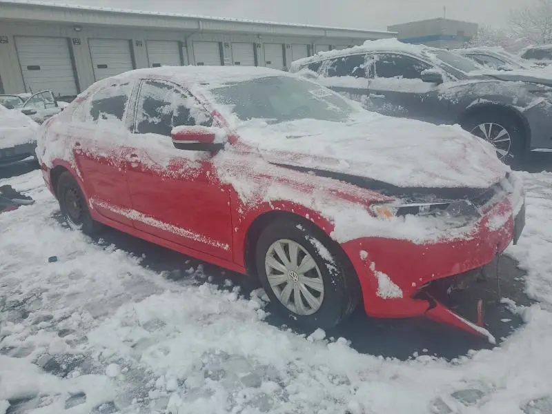 2013 VOLKSWAGEN JETTA SE  