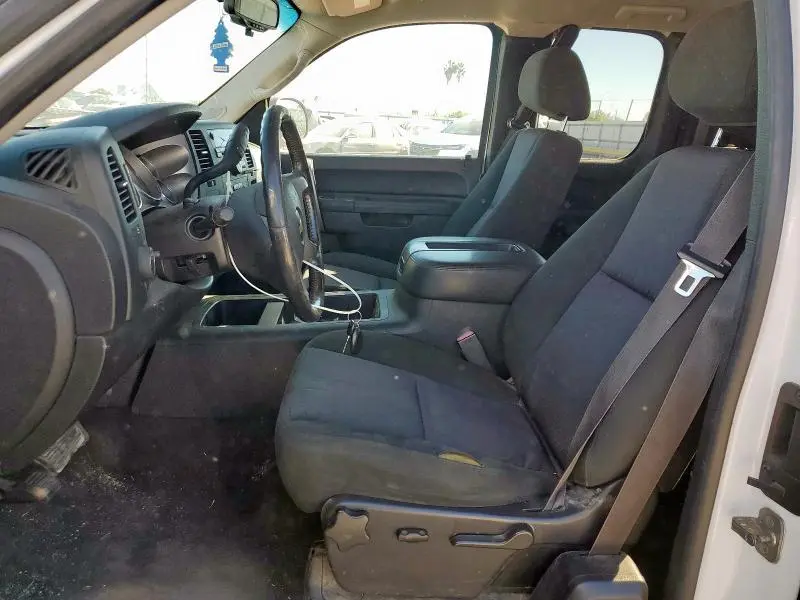 2013 CHEVROLET SILVERADO K1500 LT  