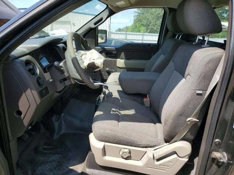 2010 FORD F150   