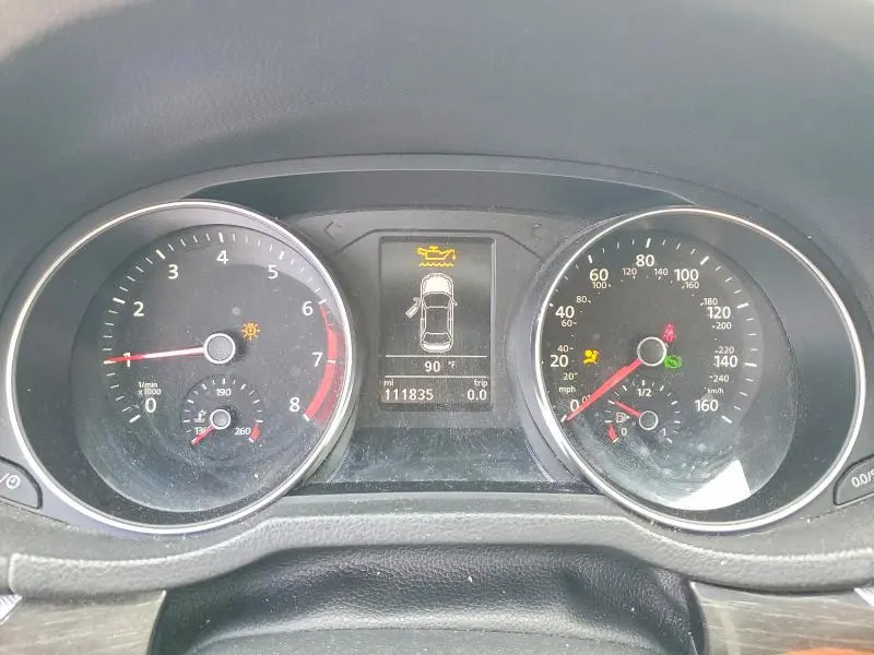 2017 VOLKSWAGEN PASSAT SE  