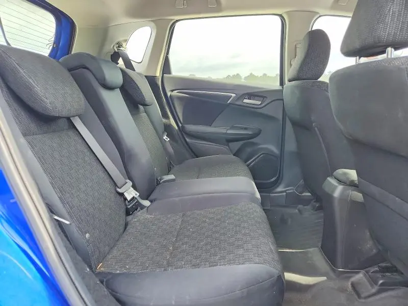 2016 HONDA FIT LX  