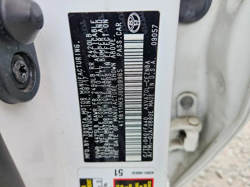 2018 TOYOTA CAMRY LE  