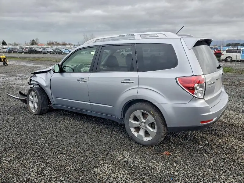2013 SUBARU FORESTER TOURING  