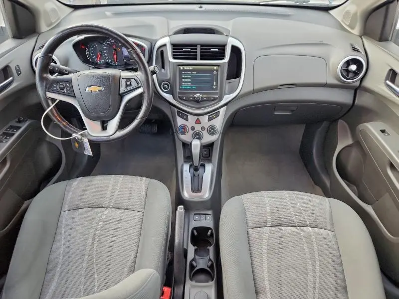 2017 CHEVROLET SONIC LT  