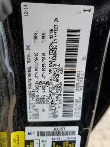 2015 TOYOTA TUNDRA CREWMAX SR5  