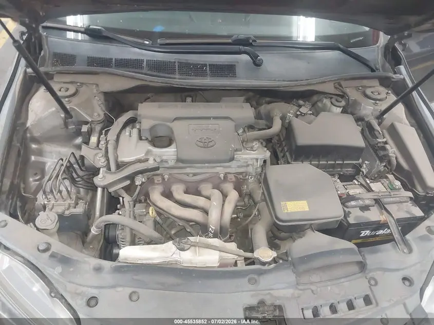 2015 TOYOTA CAMRY SE