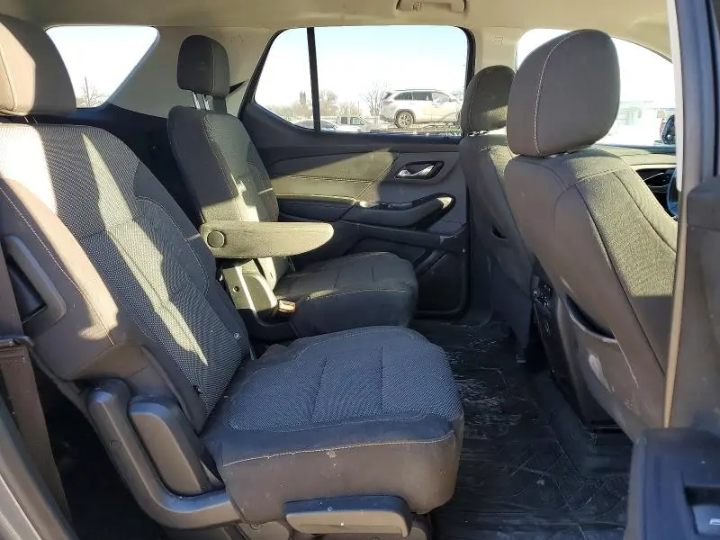 2019 CHEVROLET TRAVERSE LT  