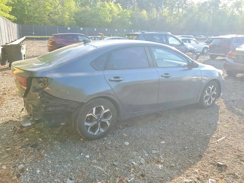 2020 KIA FORTE LXS  