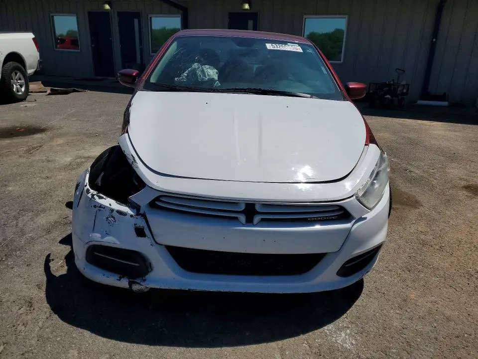 2015 DODGE DART SE  