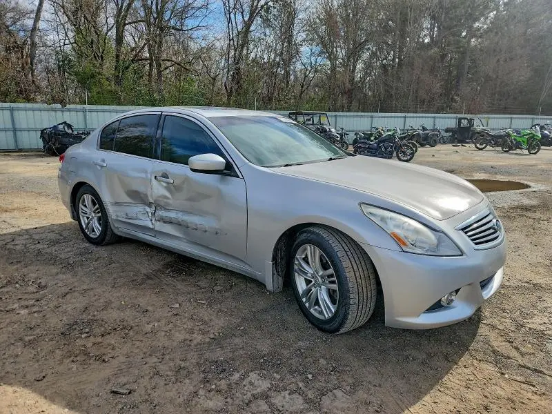 2013 INFINITI G37 BASE  