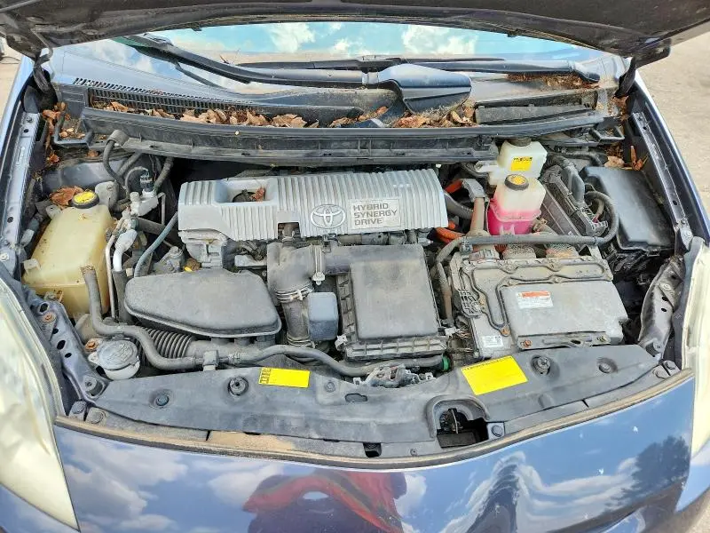 2011 TOYOTA PRIUS TWO  