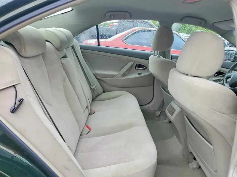 2011 TOYOTA CAMRY LE  