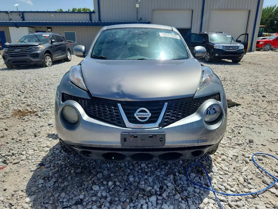 2014 NISSAN JUKE SV  
