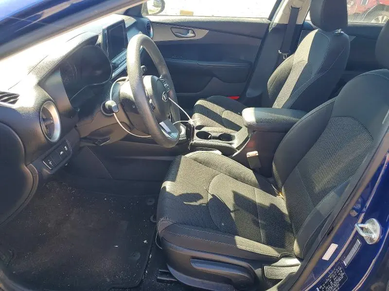 2019 KIA FORTE LXS  