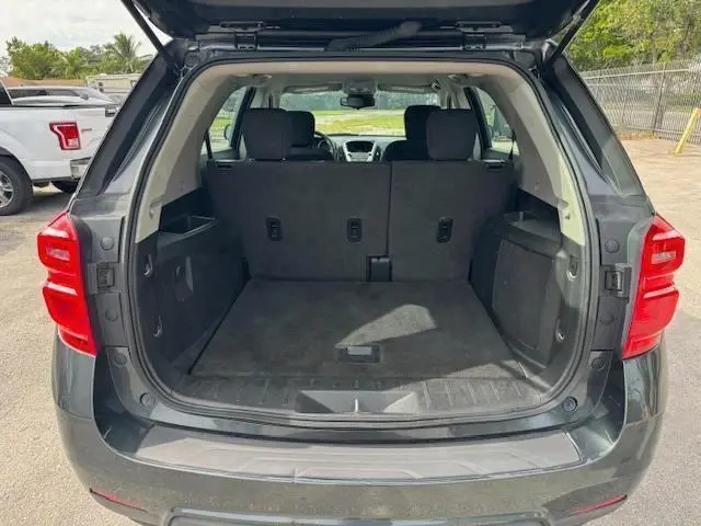 2017 CHEVROLET EQUINOX LS