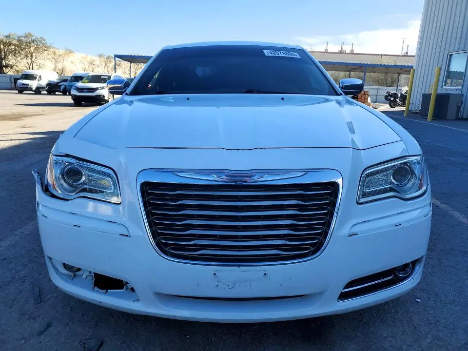 2012 CHRYSLER 300 LIMITED  