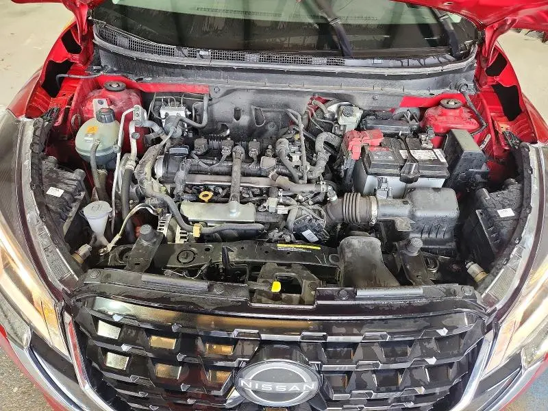 2023 NISSAN KICKS SV  