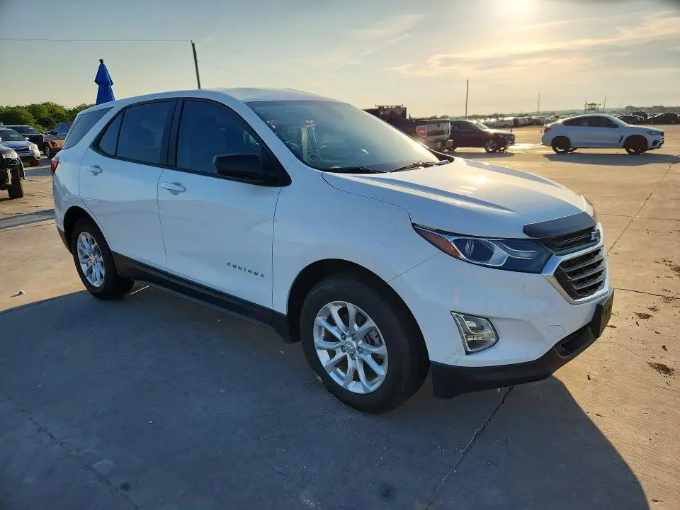 2020 CHEVROLET EQUINOX LS  
