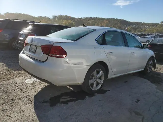 2013 VOLKSWAGEN PASSAT SE