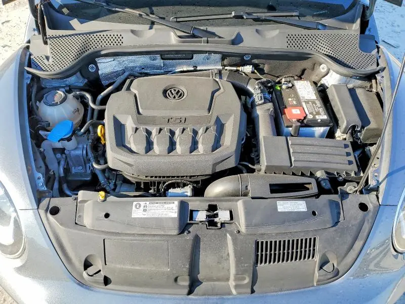 2019 VOLKSWAGEN BEETLE S  