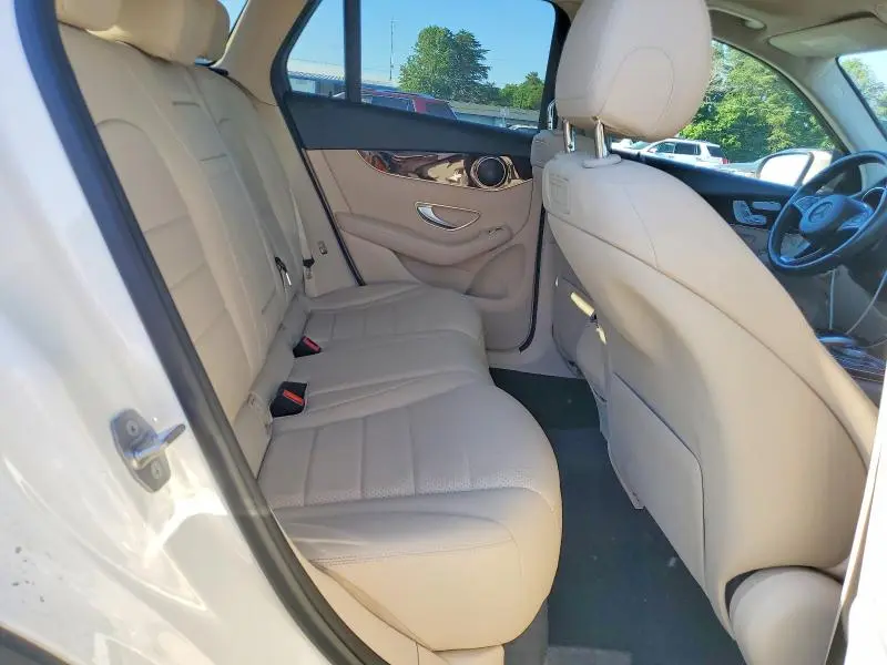2018 MERCEDES-BENZ GLC 300 4MATIC  
