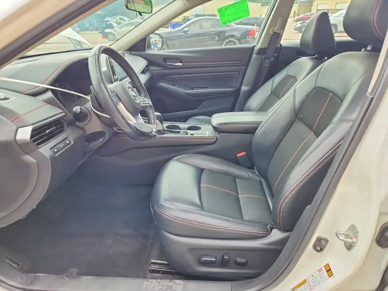 2021 NISSAN ALTIMA SR  