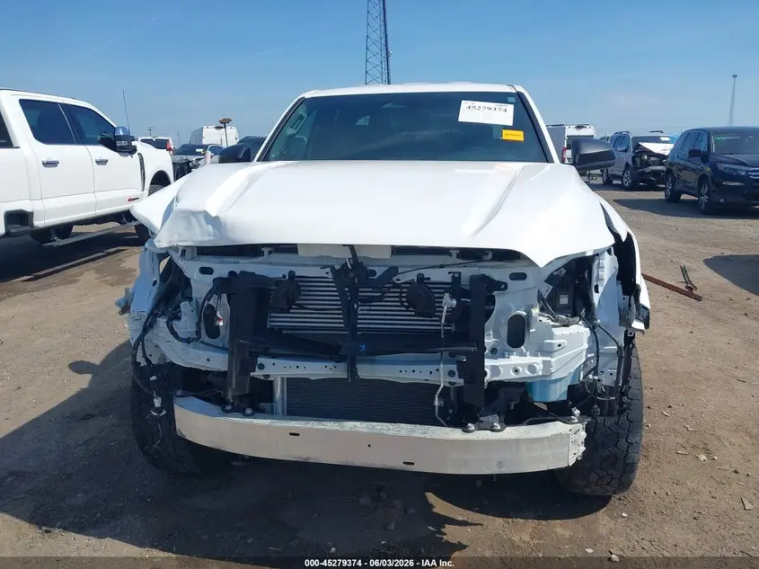 2025 TOYOTA TACOMA SR