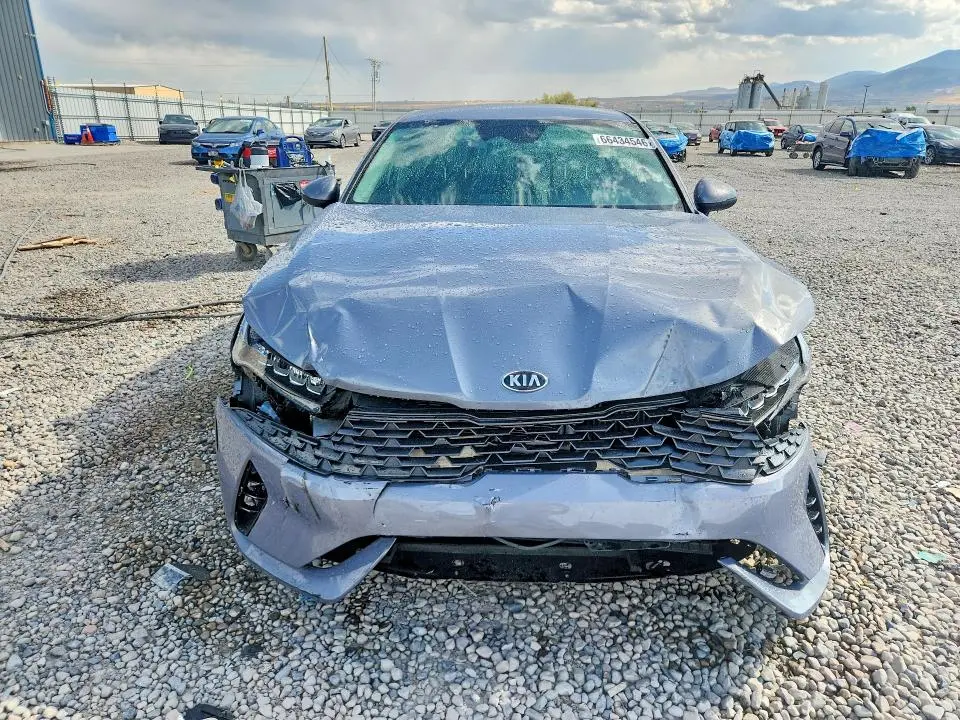 2021 KIA K5 LX  