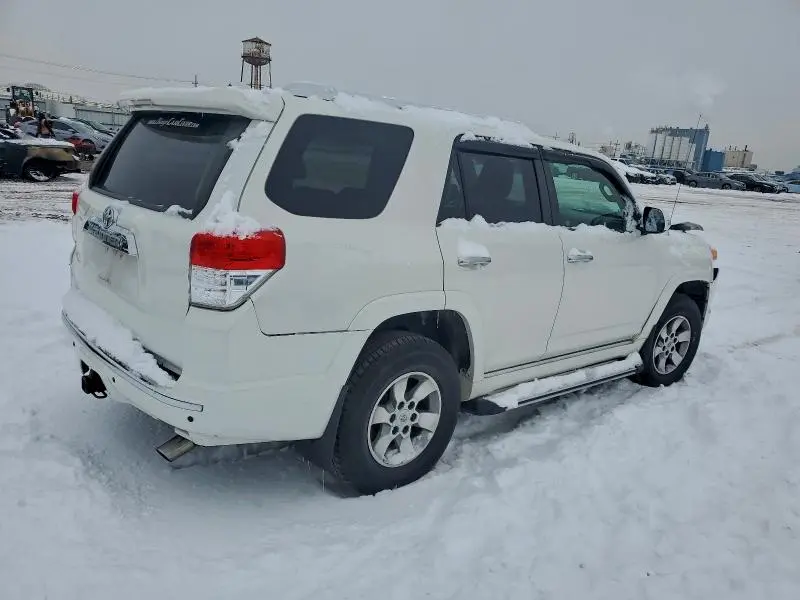 2010 TOYOTA 4RUNNER SR5  