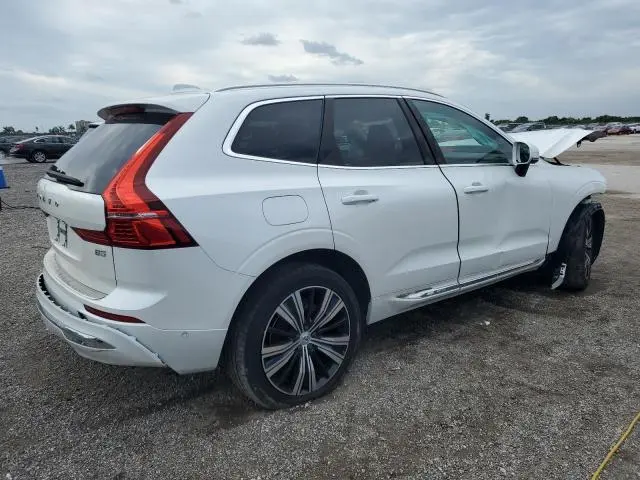 2023 VOLVO XC60 PLUS  