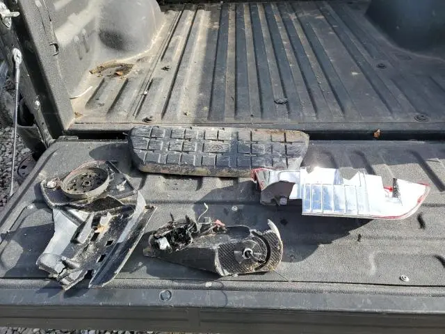 2017 TOYOTA TUNDRA CREWMAX SR5  