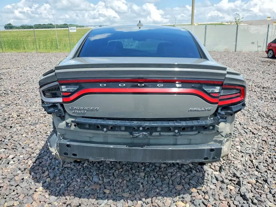2017 DODGE CHARGER SXT  