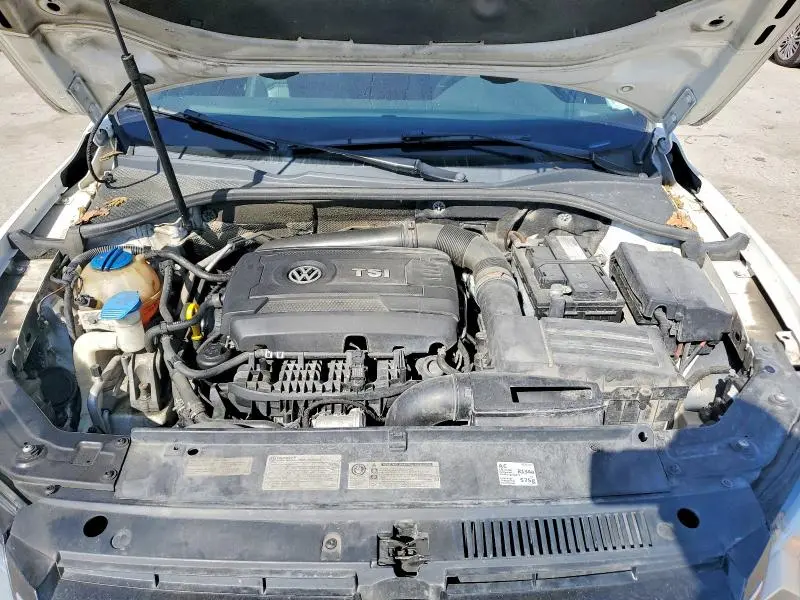 2014 VOLKSWAGEN PASSAT S  
