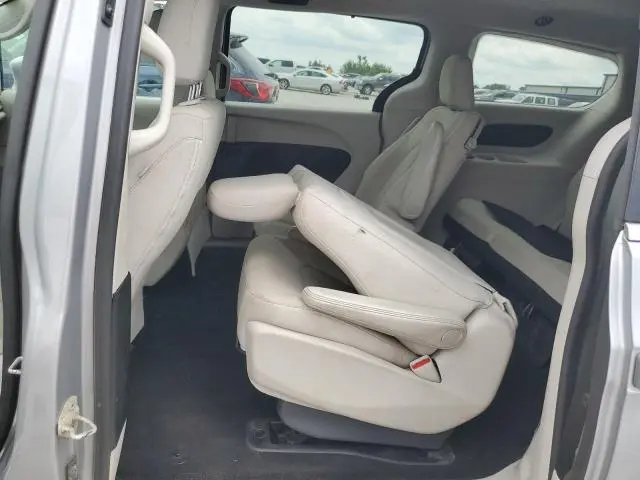 2018 CHRYSLER PACIFICA HYBRID TOURING PLUS  