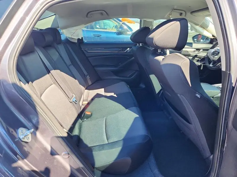 2021 HONDA ACCORD LX  