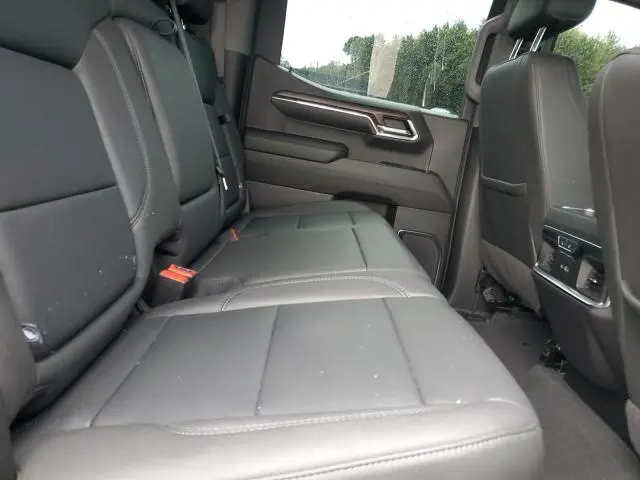 2024 GMC SIERRA K1500 SLT  