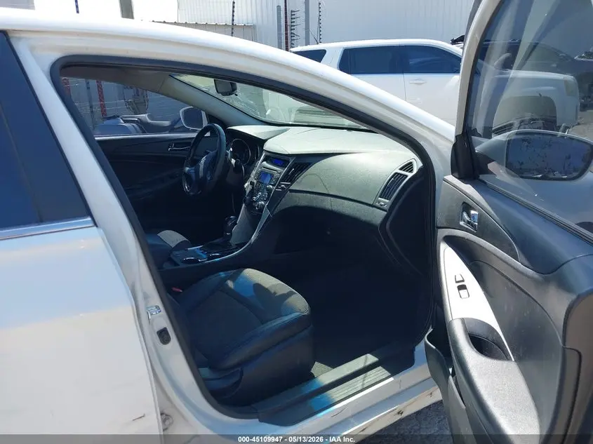 2013 HYUNDAI SONATA SE 2.0T