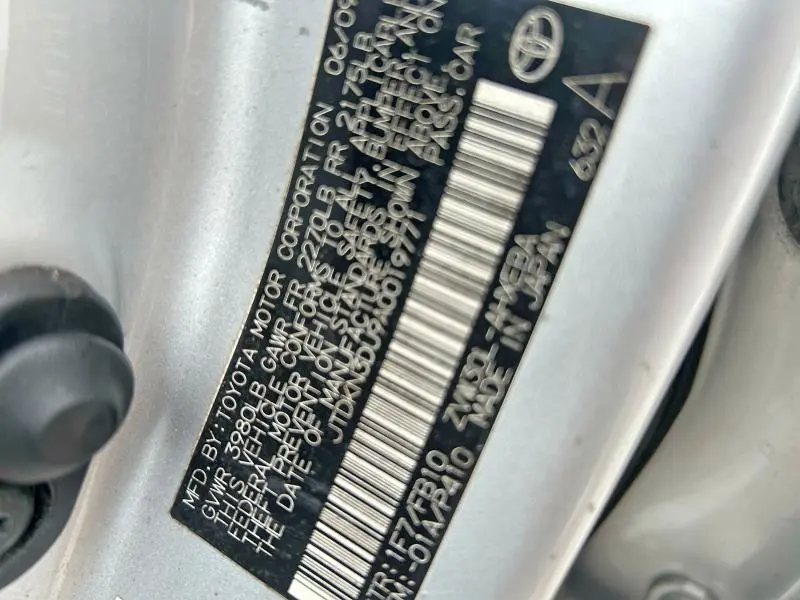 2010 TOYOTA PRIUS II  