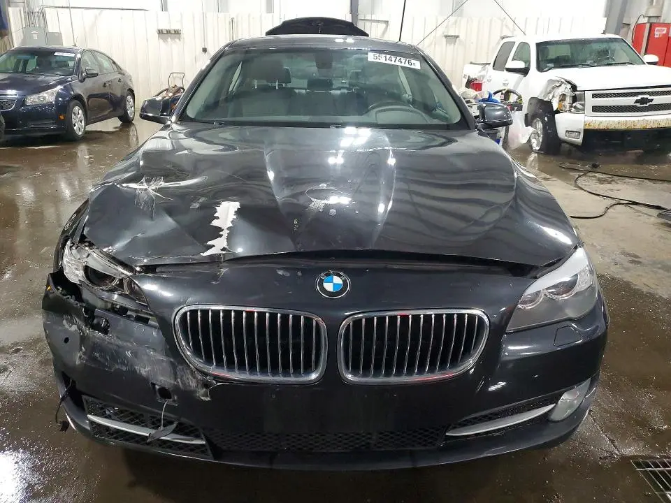 2013 BMW 528 XI  