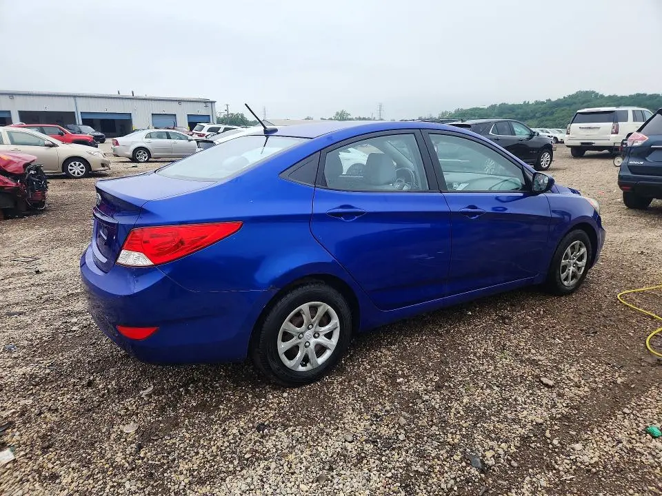 2014 HYUNDAI ACCENT GLS  