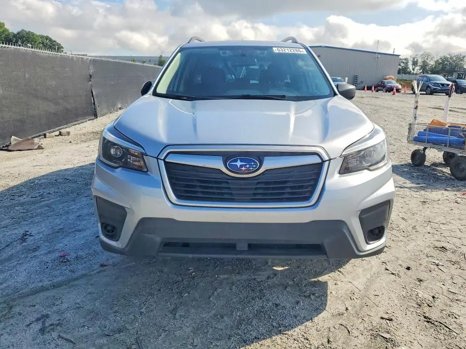 2021 SUBARU FORESTER   