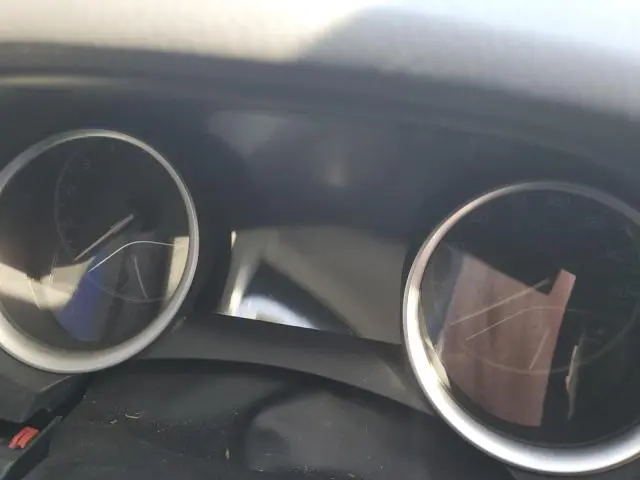 2021 TOYOTA CAMRY XLE  