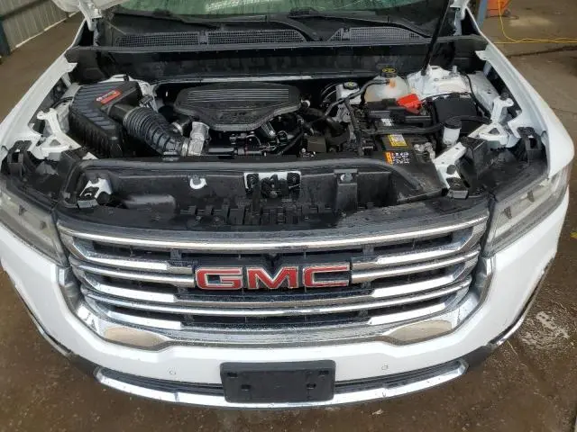 2022 GMC ACADIA SLT  