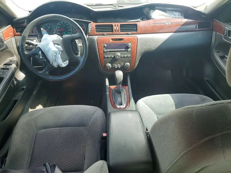 2010 CHEVROLET IMPALA LT  