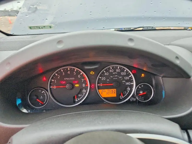 2012 NISSAN PATHFINDER S  