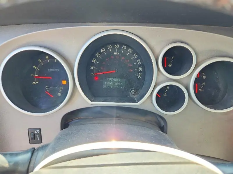2012 TOYOTA TUNDRA CREWMAX LIMITED  
