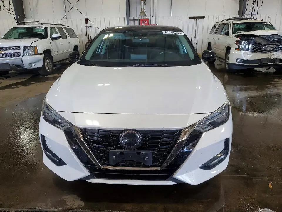 2020 NISSAN SENTRA SR  
